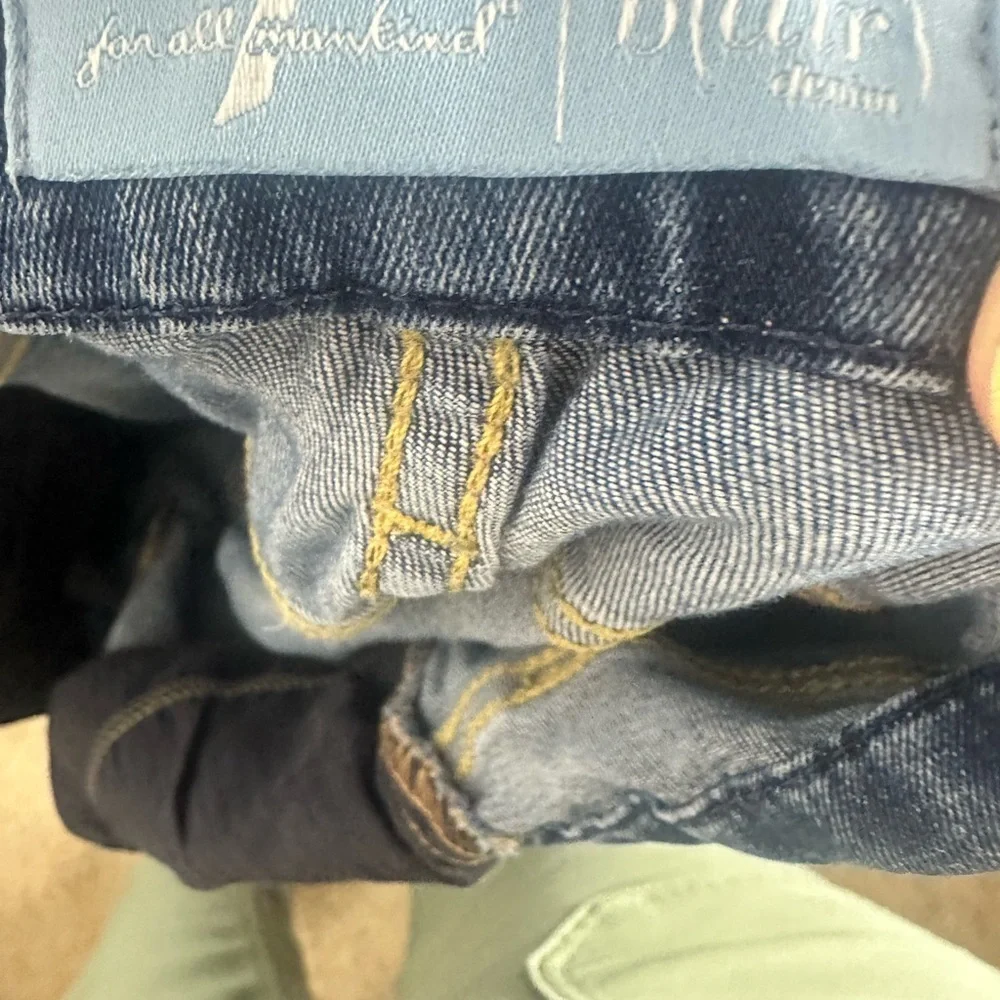 7 For All Mankind Ankle Skinny Distressed Jeans Women’s 28 Medium Wash - Picture 2 of 8